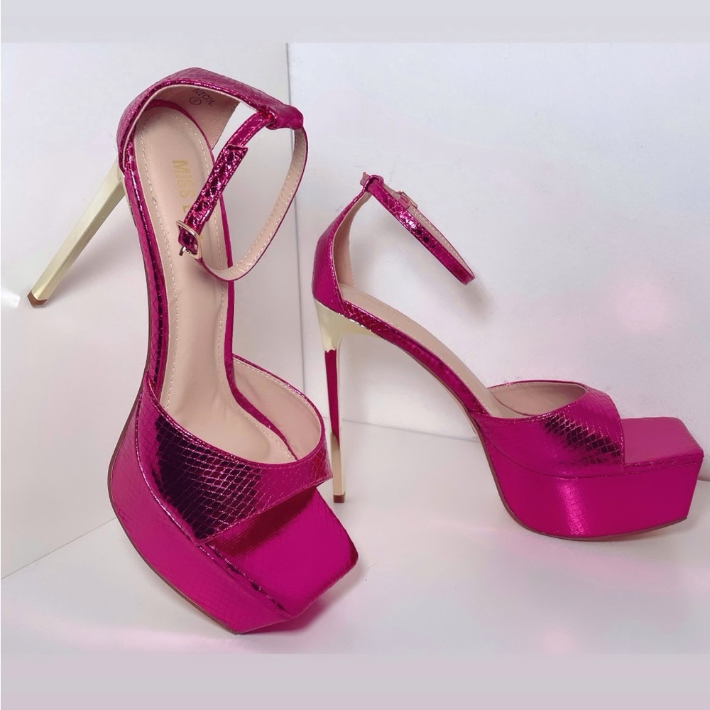 Platform High Heels - Pink
